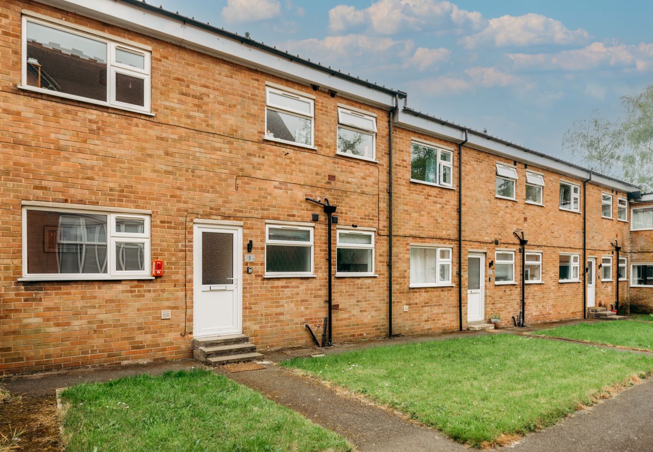 Apartment in Hinckley - Station Road 1