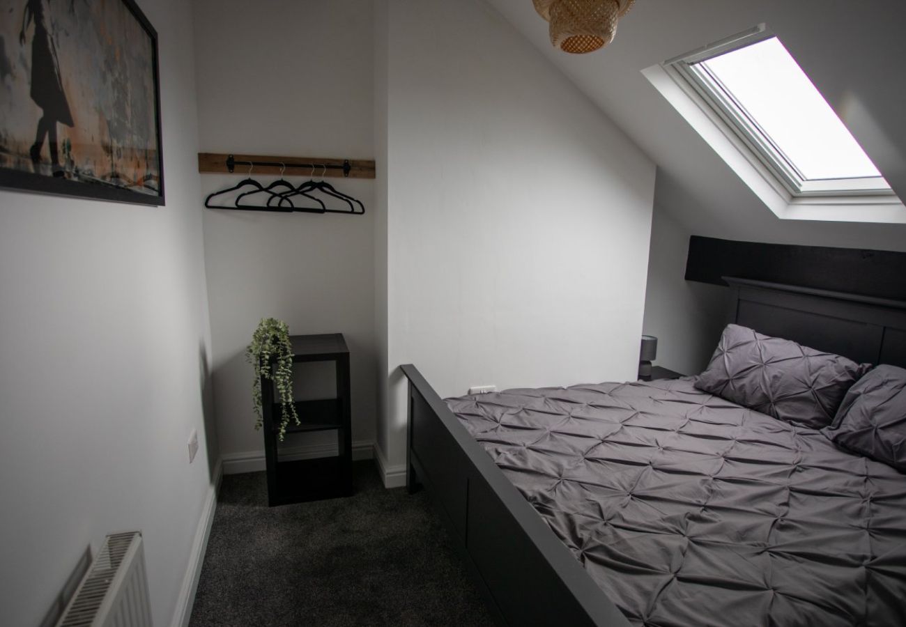 Apartment in Huddersfield - St Johns Avenue 6