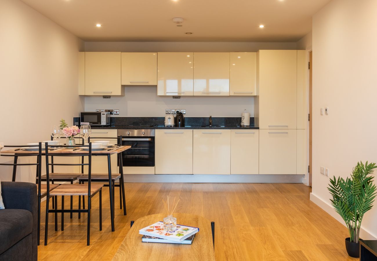 Apartment in Slough - Rivington Apartments